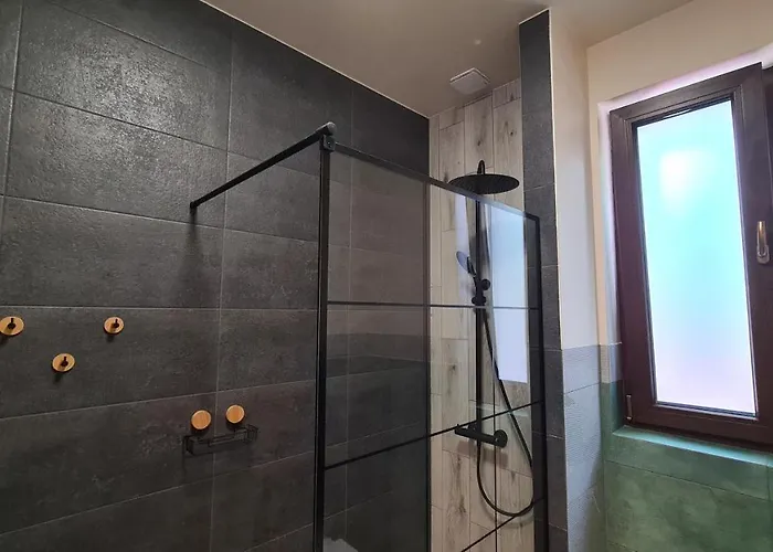 Urocze Na Wsi Apartment Goledzinow